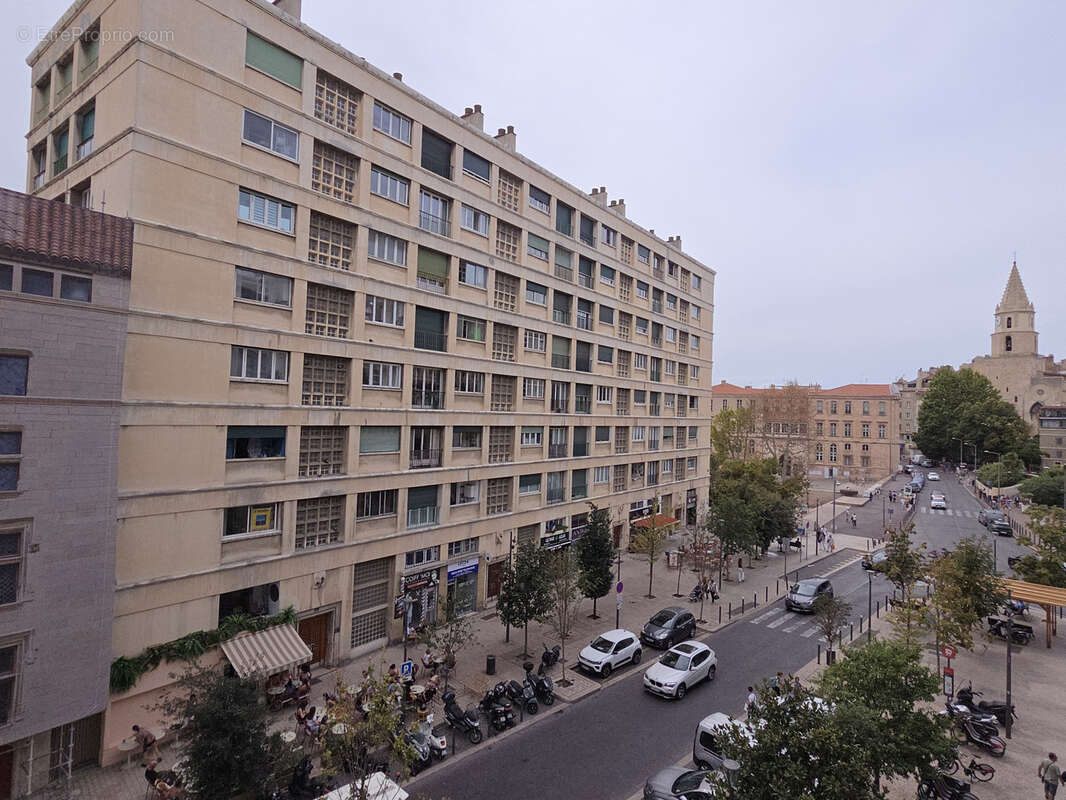 Appartement à MARSEILLE-2E