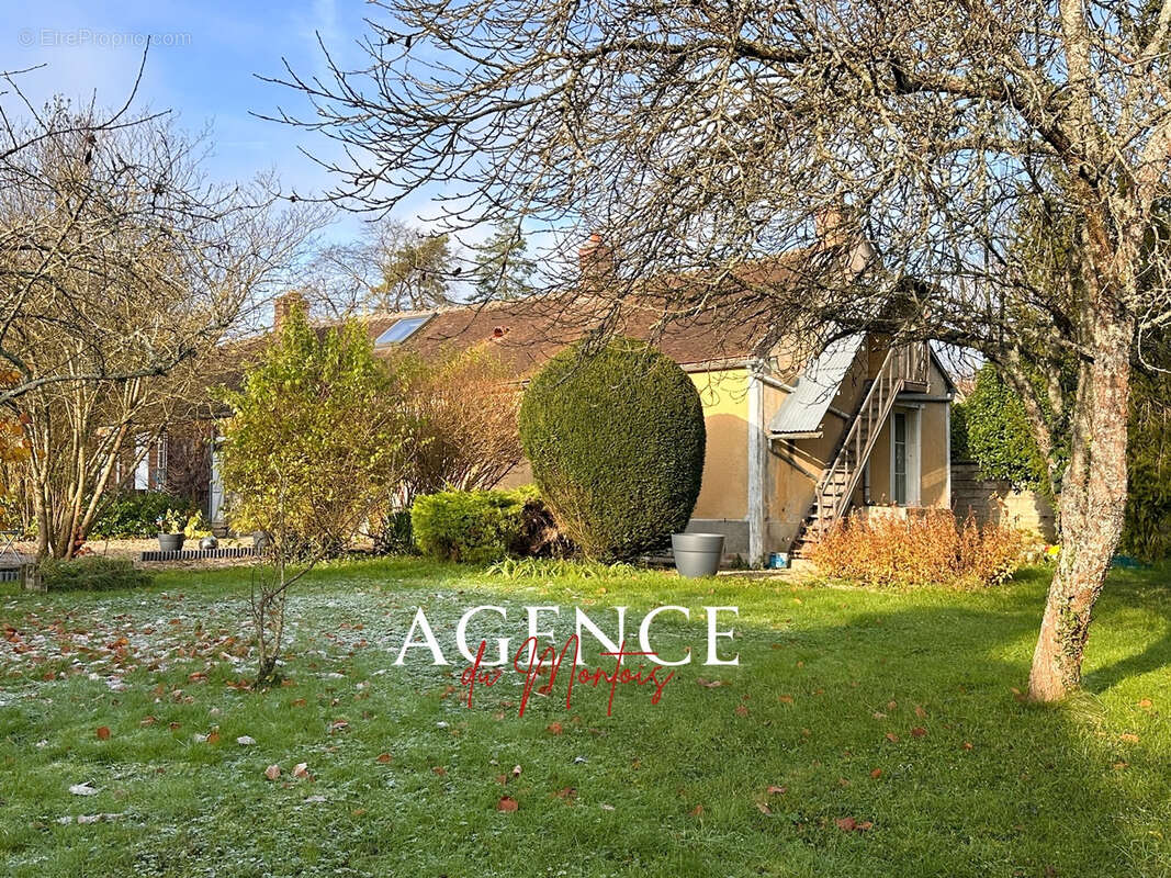 Maison à MONTEREAU-FAULT-YONNE