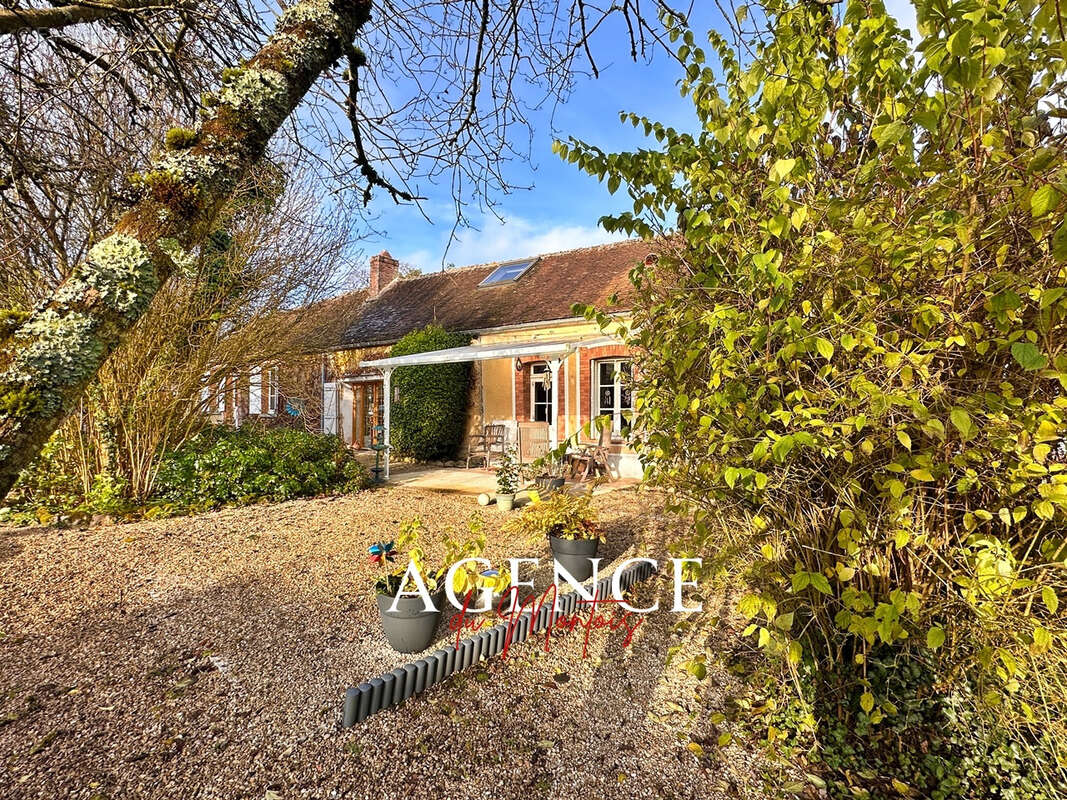 Maison à MONTEREAU-FAULT-YONNE