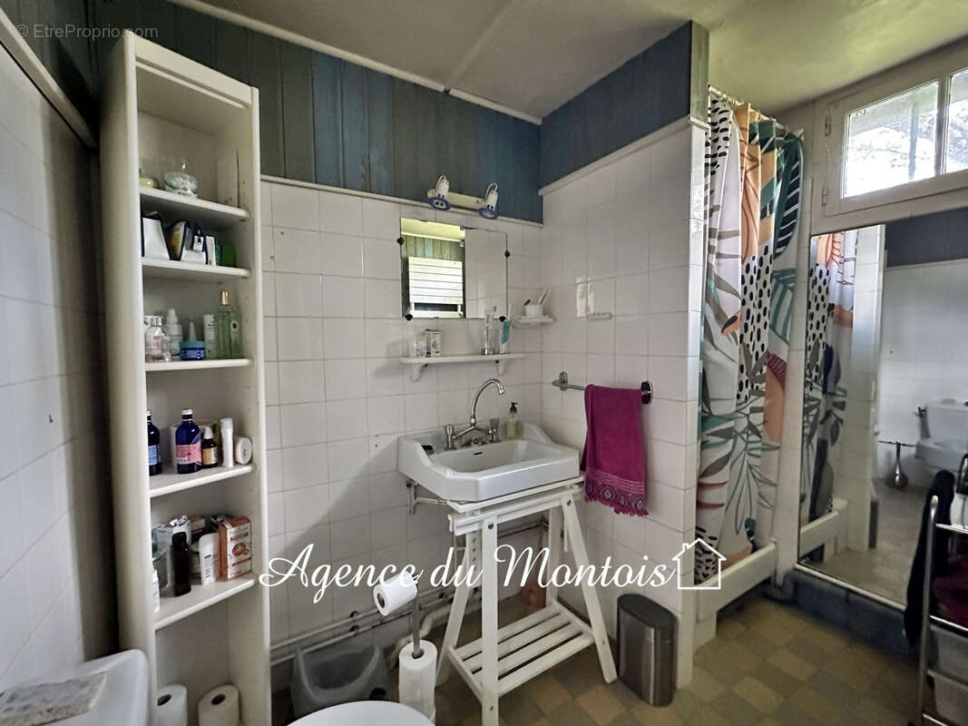 Maison à MONTEREAU-FAULT-YONNE