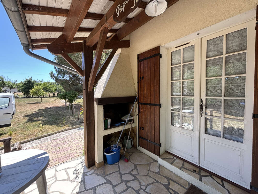 Maison à SAINT-AULAYE