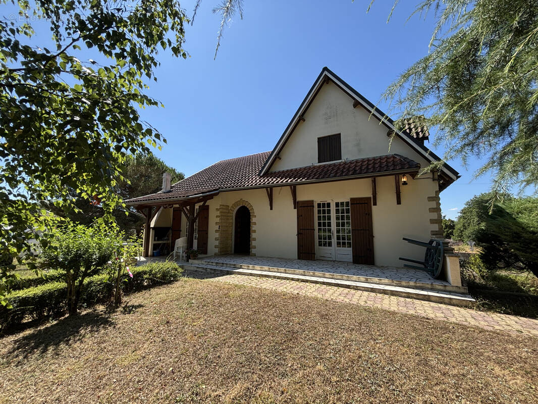 Maison à SAINT-AULAYE