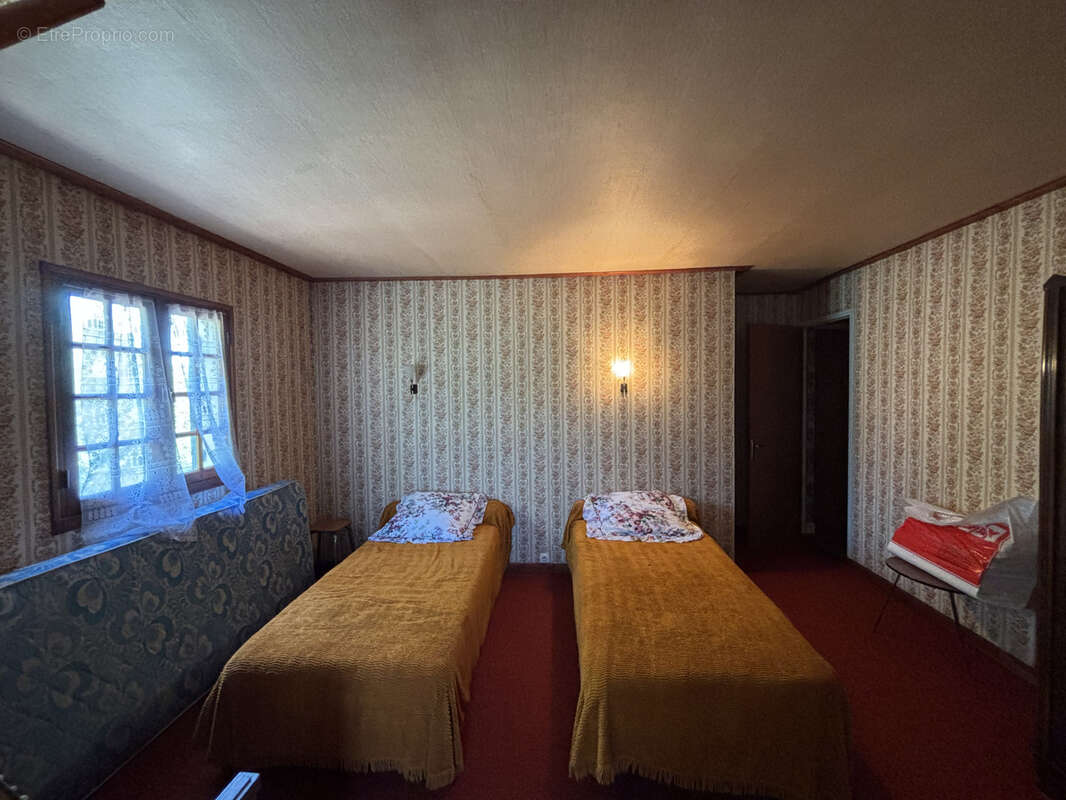 Maison à SAINT-AULAYE