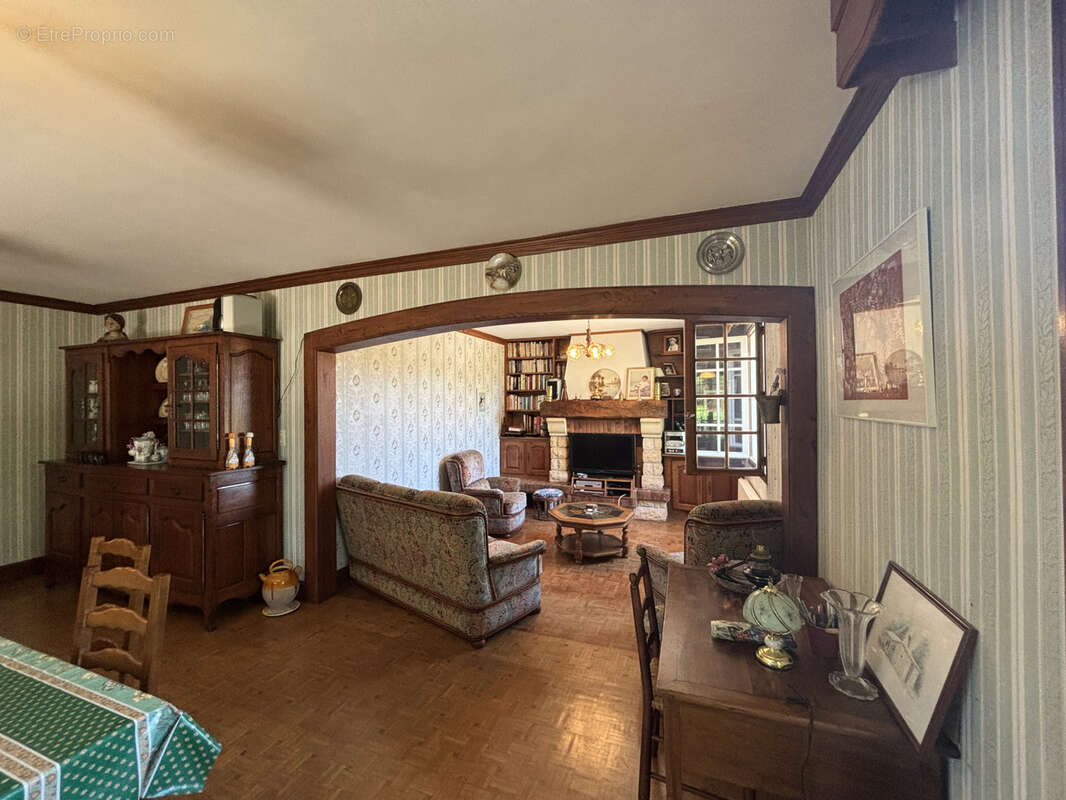 Maison à SAINT-AULAYE