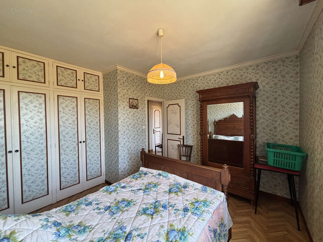 Maison à SAINT-AULAYE