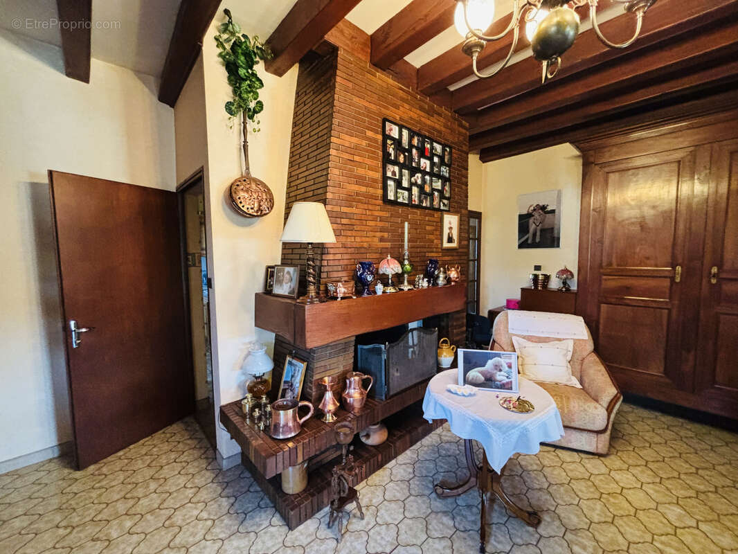 Maison à SAINT-AULAYE