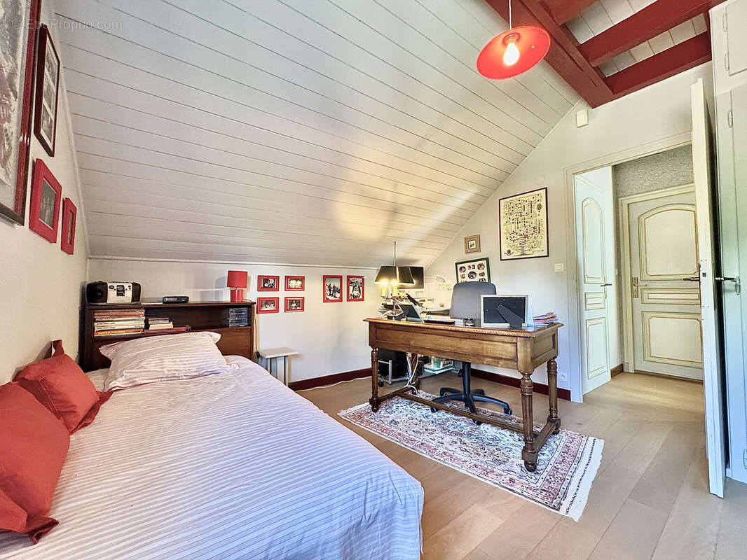 Maison à ARTHAZ-PONT-NOTRE-DAME