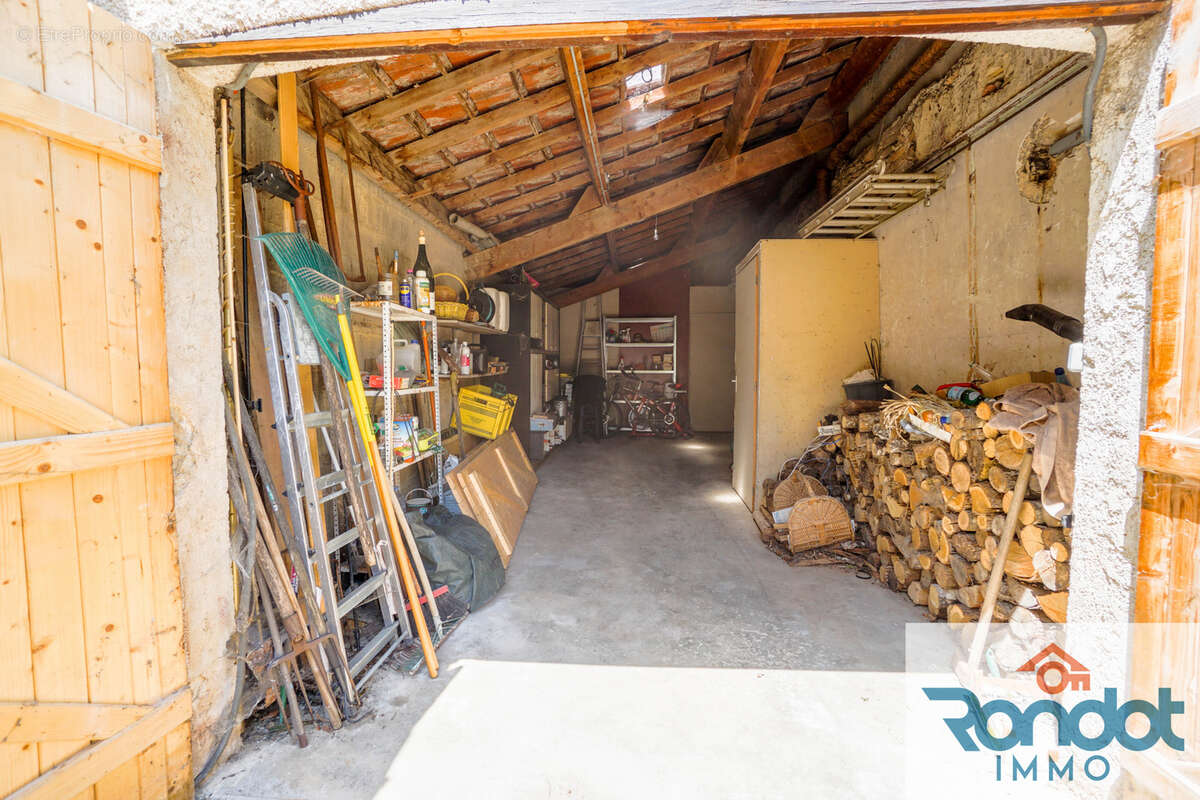 Maison à MESSIGNY-ET-VANTOUX