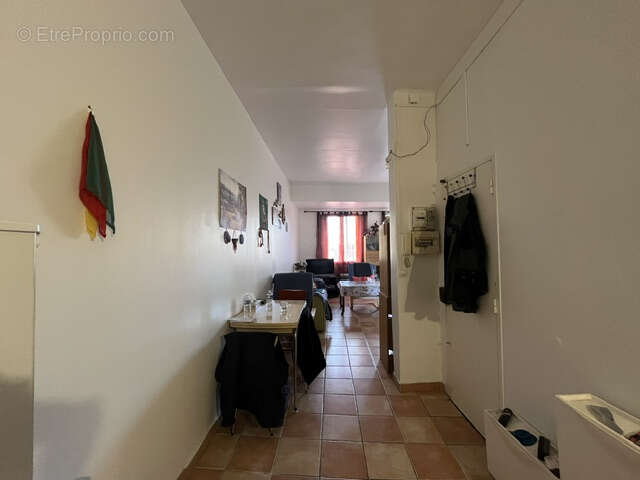 Appartement à MARSEILLE-2E