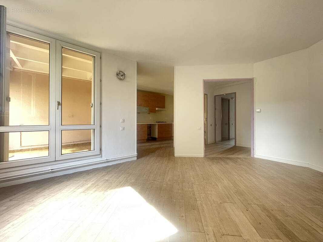 Appartement à AUBAGNE