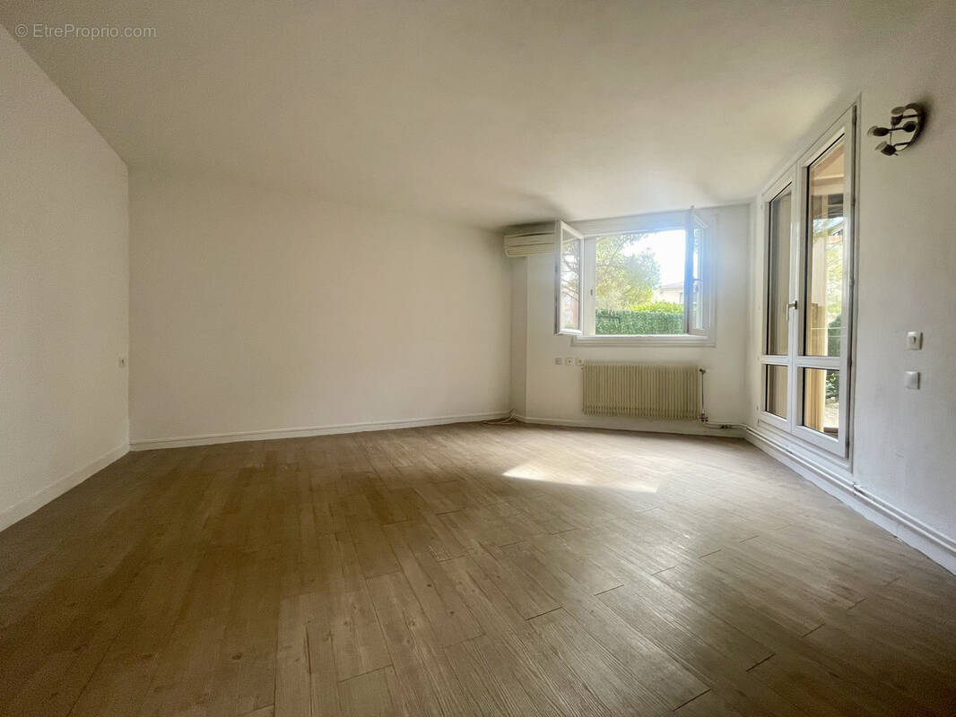 Appartement à AUBAGNE