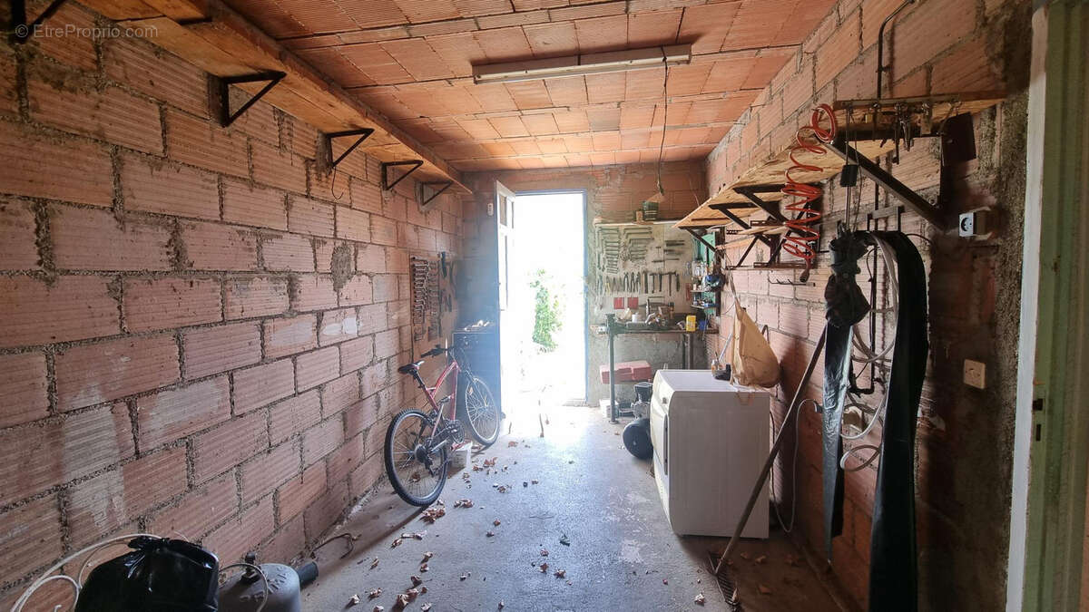 Maison à LUC-SUR-ORBIEU