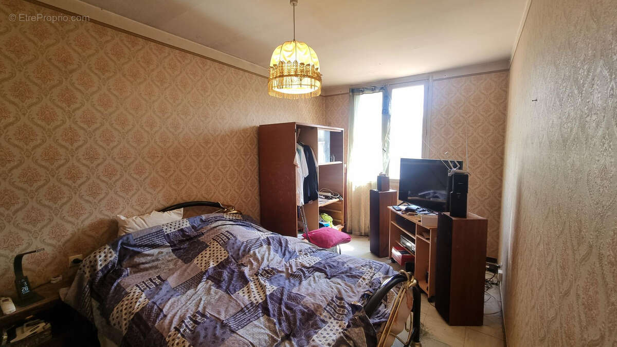 Maison à LUC-SUR-ORBIEU