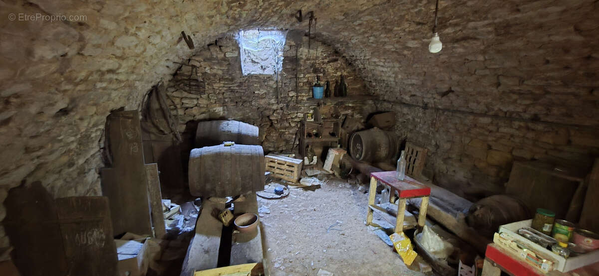 Maison à BRINON-SUR-BEUVRON