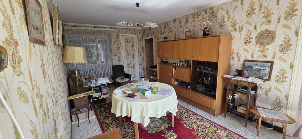 Maison à BRINON-SUR-BEUVRON