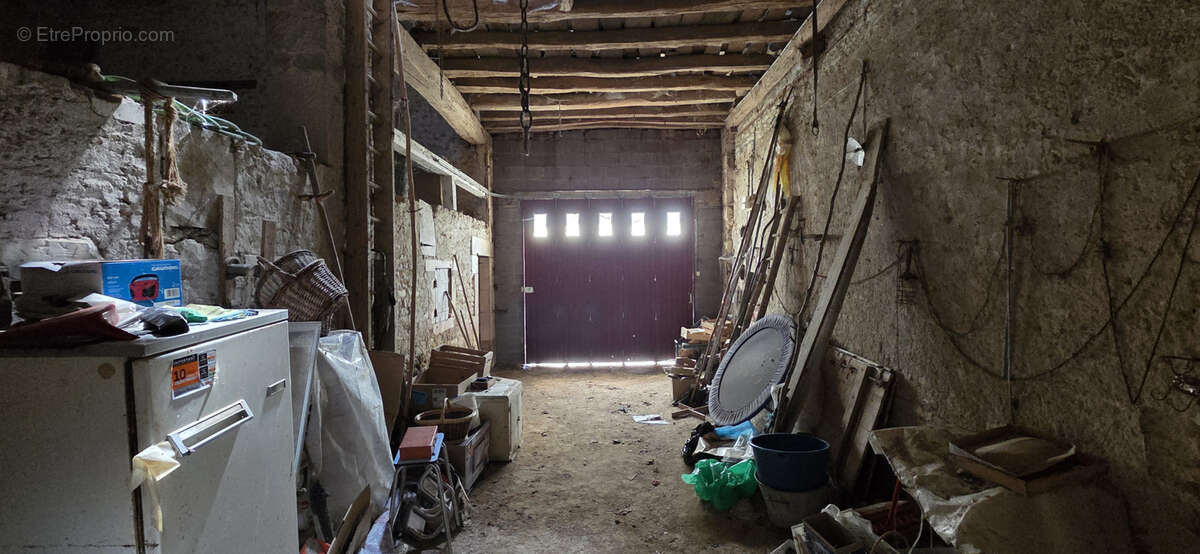 Maison à BRINON-SUR-BEUVRON