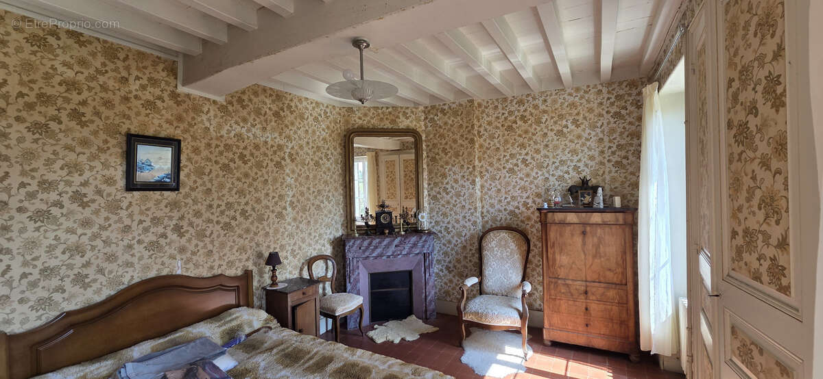 Maison à BRINON-SUR-BEUVRON