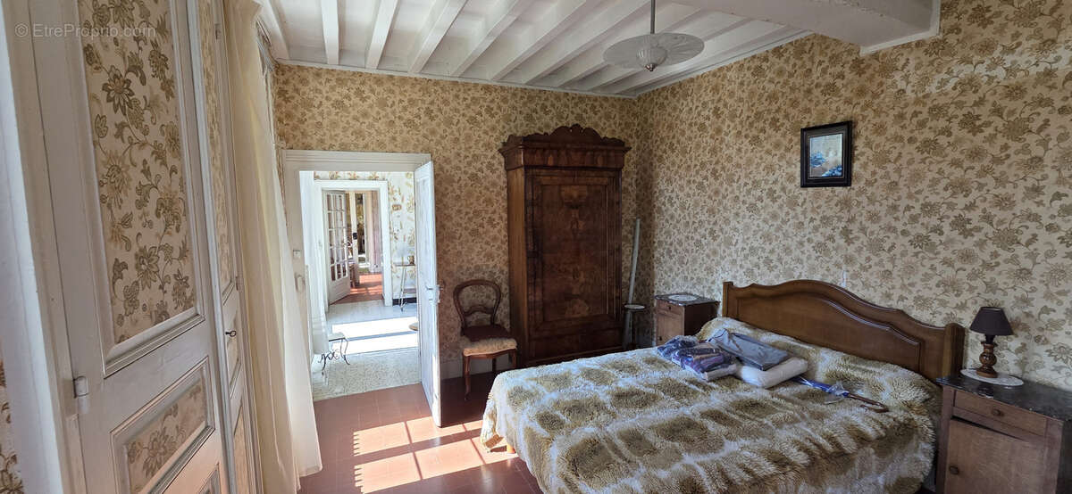 Maison à BRINON-SUR-BEUVRON