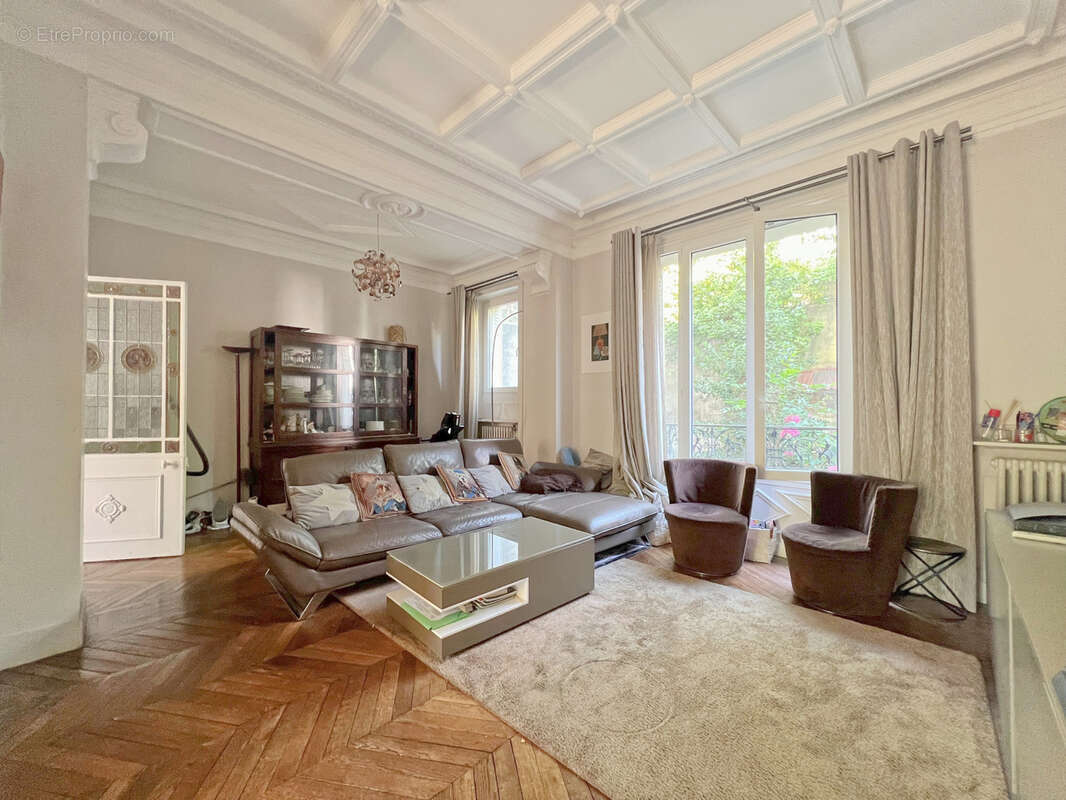 Appartement à ASNIERES-SUR-SEINE