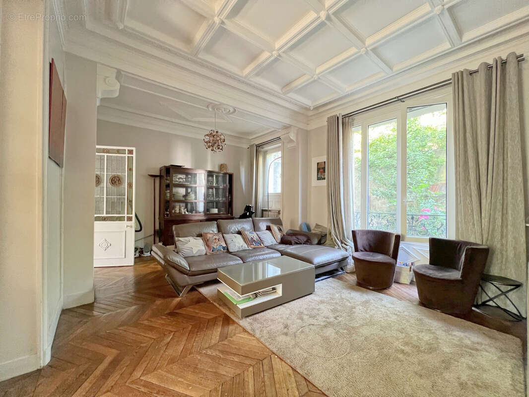 Appartement à ASNIERES-SUR-SEINE