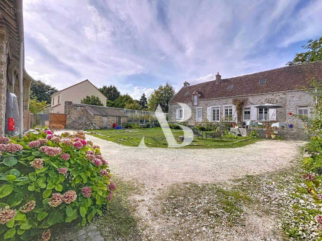 Maison à MAISON-ROUGE