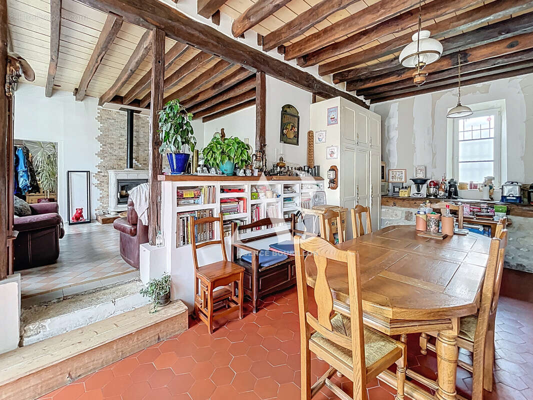 Maison à MAISON-ROUGE