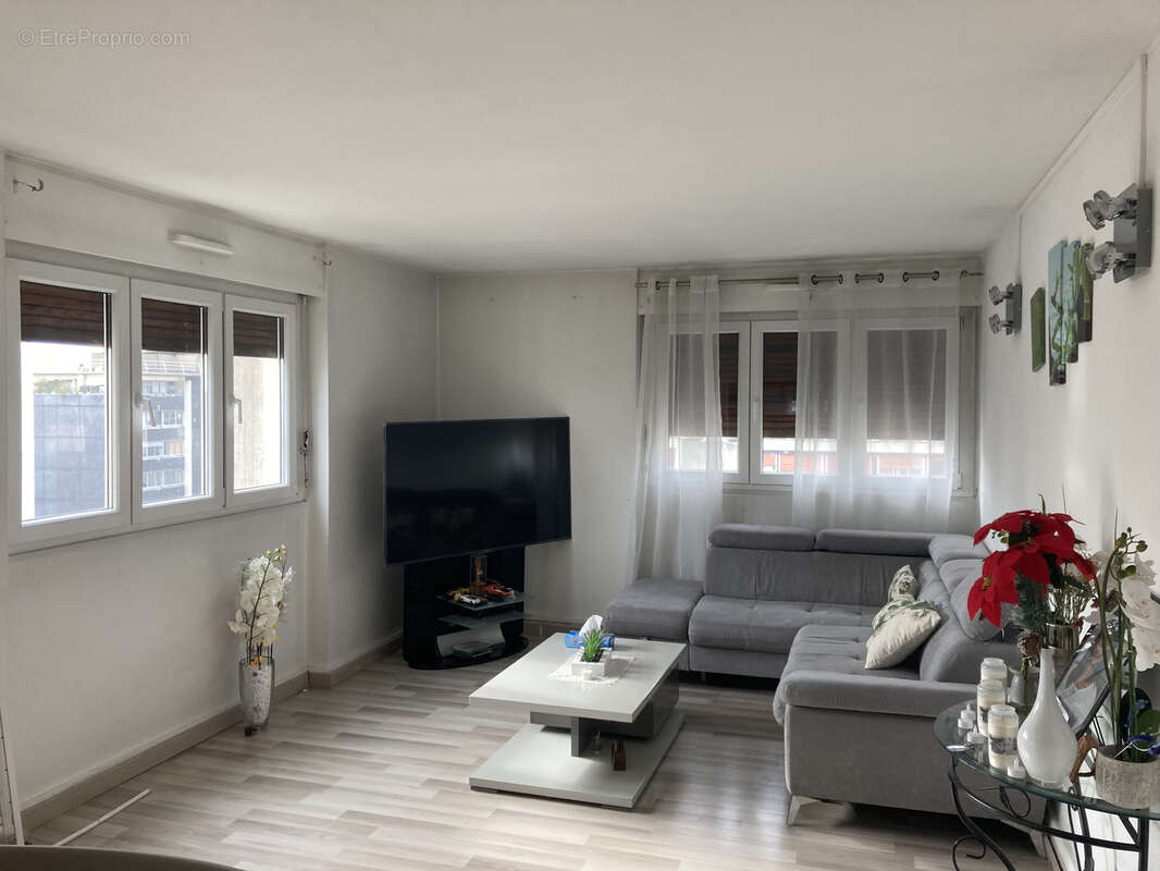 Appartement à SARCELLES