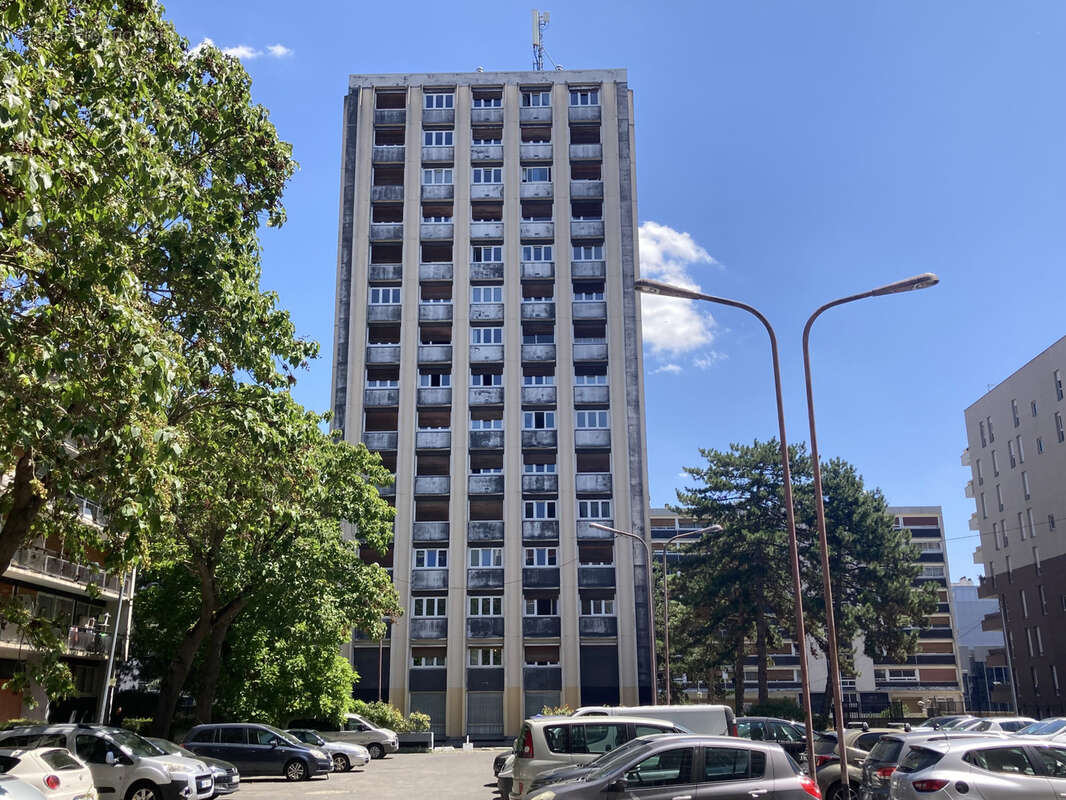 Appartement à SARCELLES