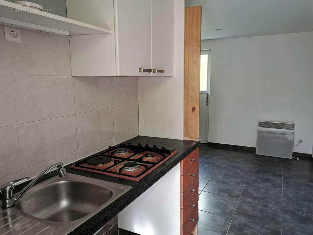 Maison à SERRIERES-DE-BRIORD