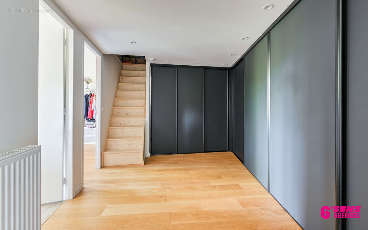 Maison à FRANCHEVILLE