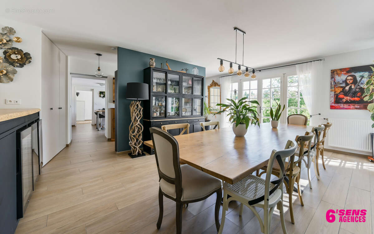 Maison à FRANCHEVILLE