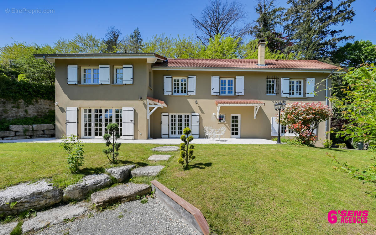 Maison à FRANCHEVILLE