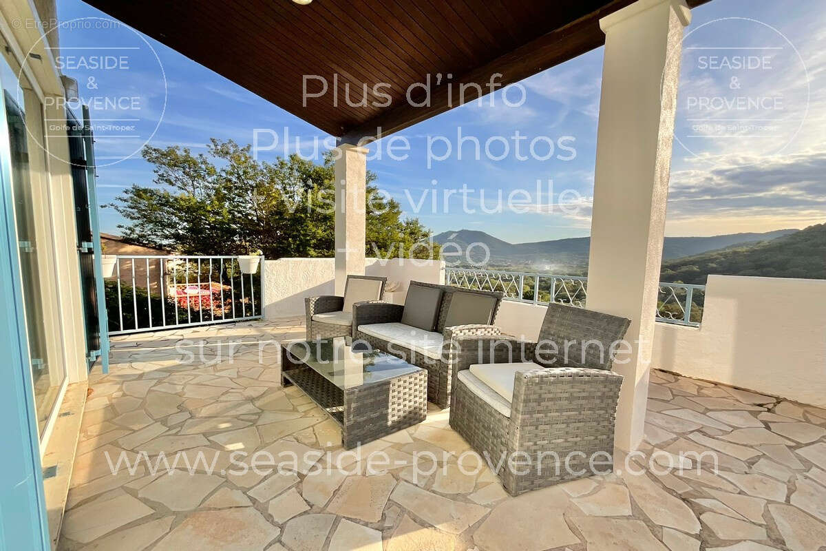 Maison à PLAN-DE-LA-TOUR