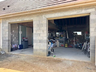 Maison à CHEMILLY-SUR-YONNE