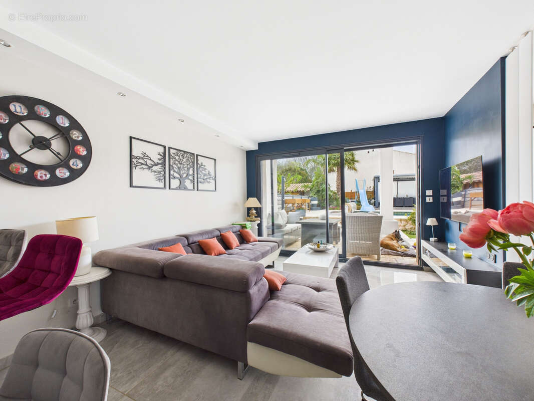 Maison à LA VALETTE-DU-VAR