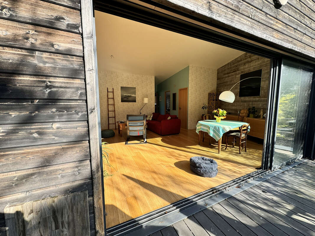 Commerce à ONET-LE-CHATEAU