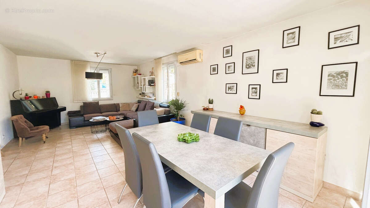 Maison à SAINTE-MARIE