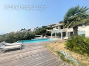 Maison à SAN-MARTINO-DI-LOTA