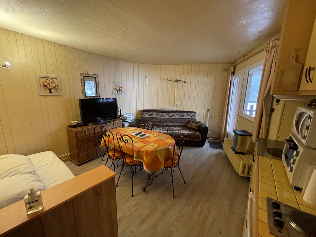 Appartement à LAVEISSIERE