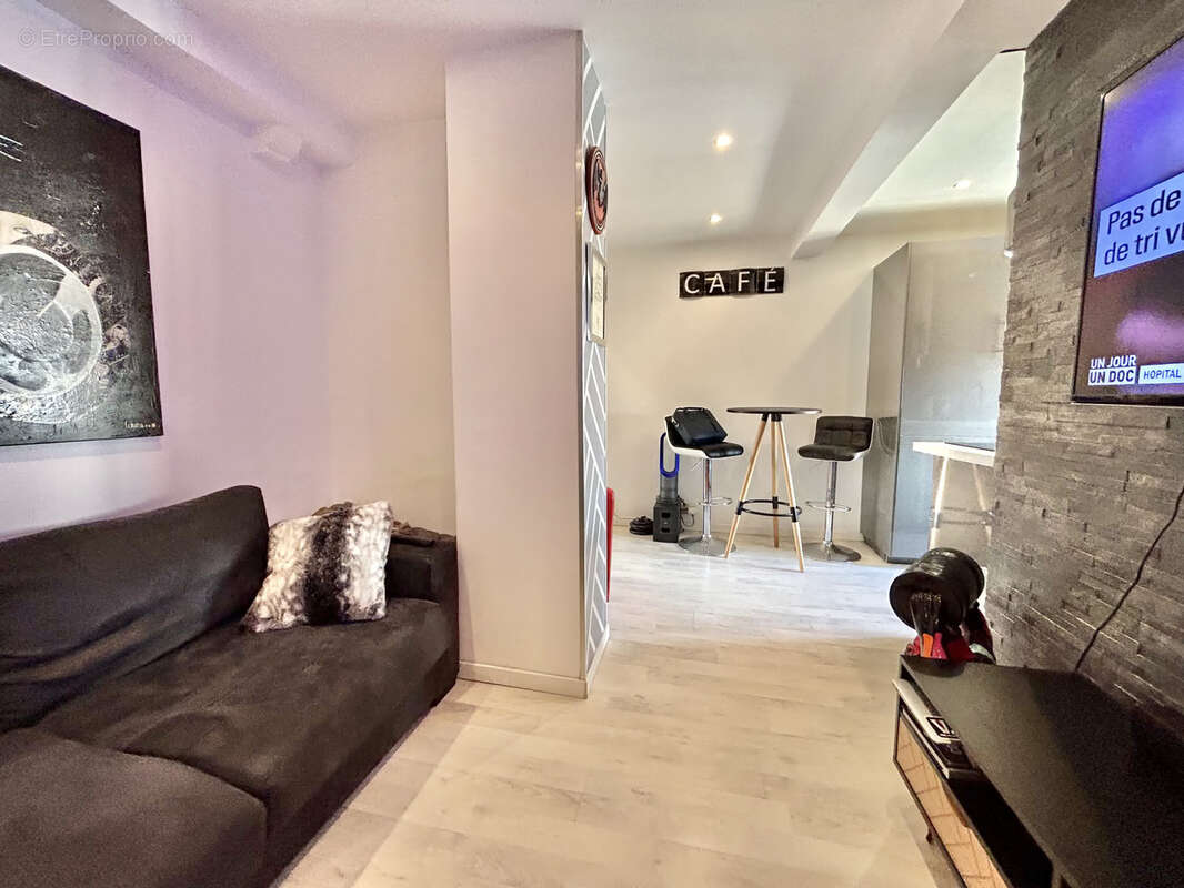 Appartement à SANARY-SUR-MER