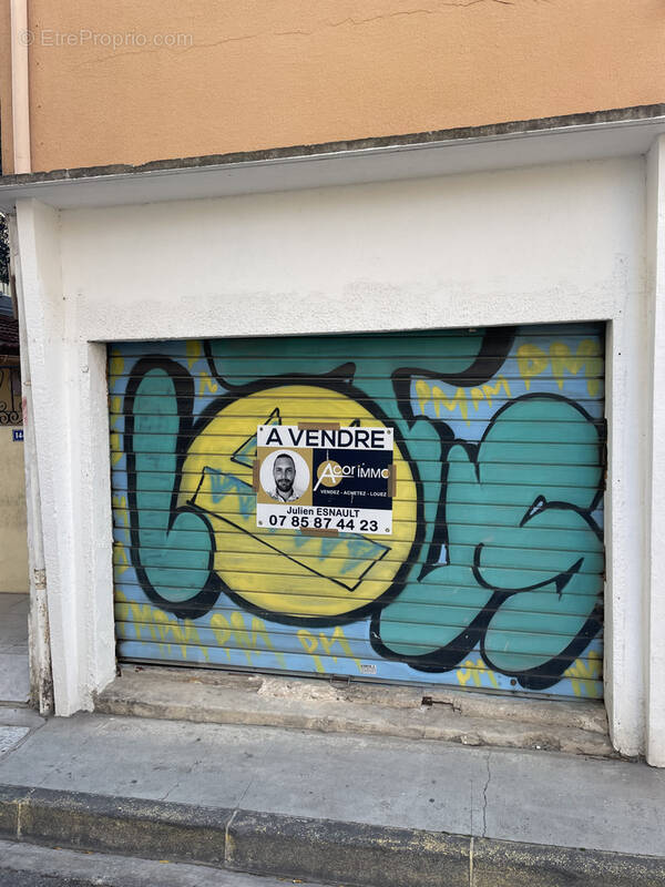 Parking à LA SEYNE-SUR-MER