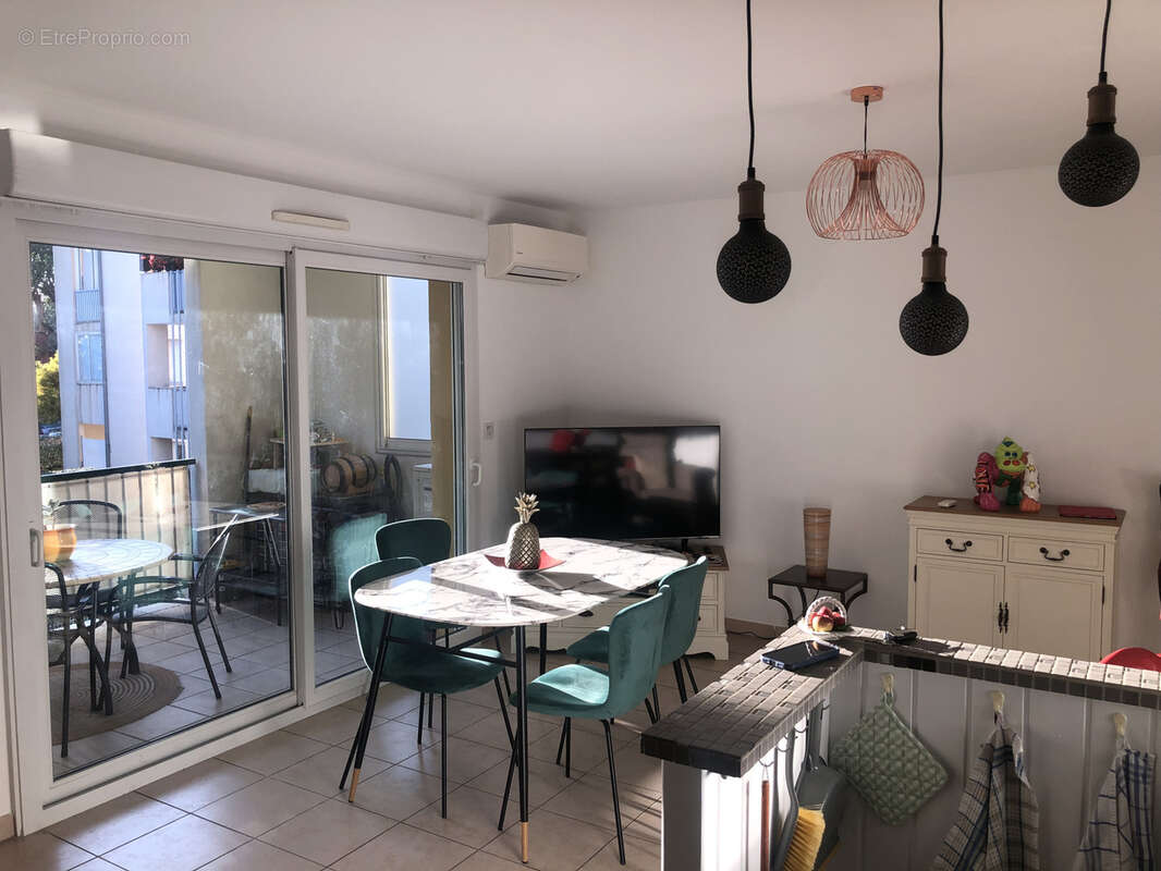 Appartement à SIX-FOURS-LES-PLAGES