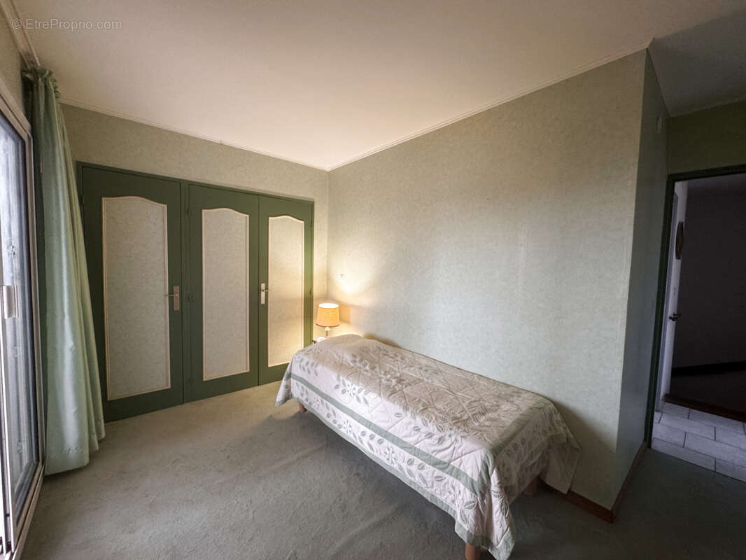 Appartement à SIX-FOURS-LES-PLAGES