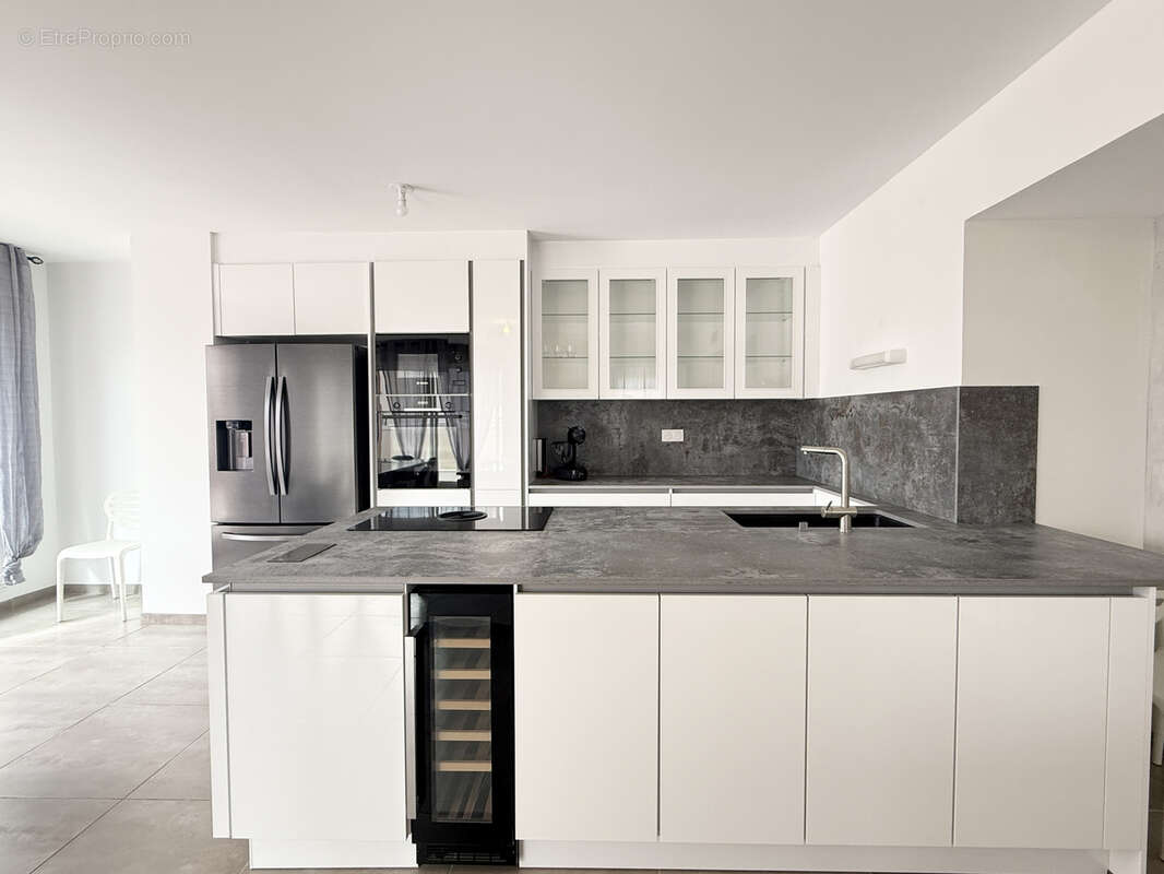 Appartement à HYERES