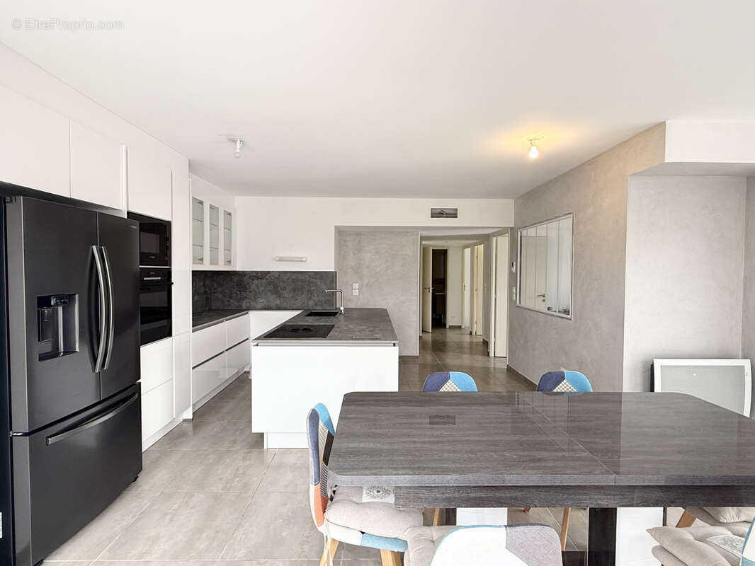 Appartement à HYERES