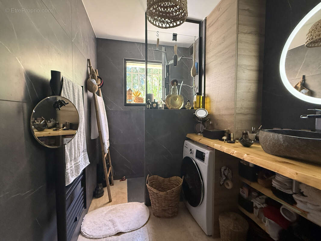 Appartement à SANARY-SUR-MER