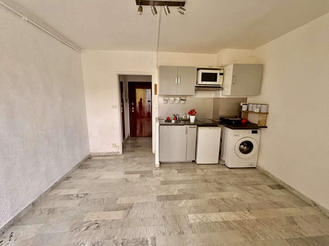 Appartement à HYERES