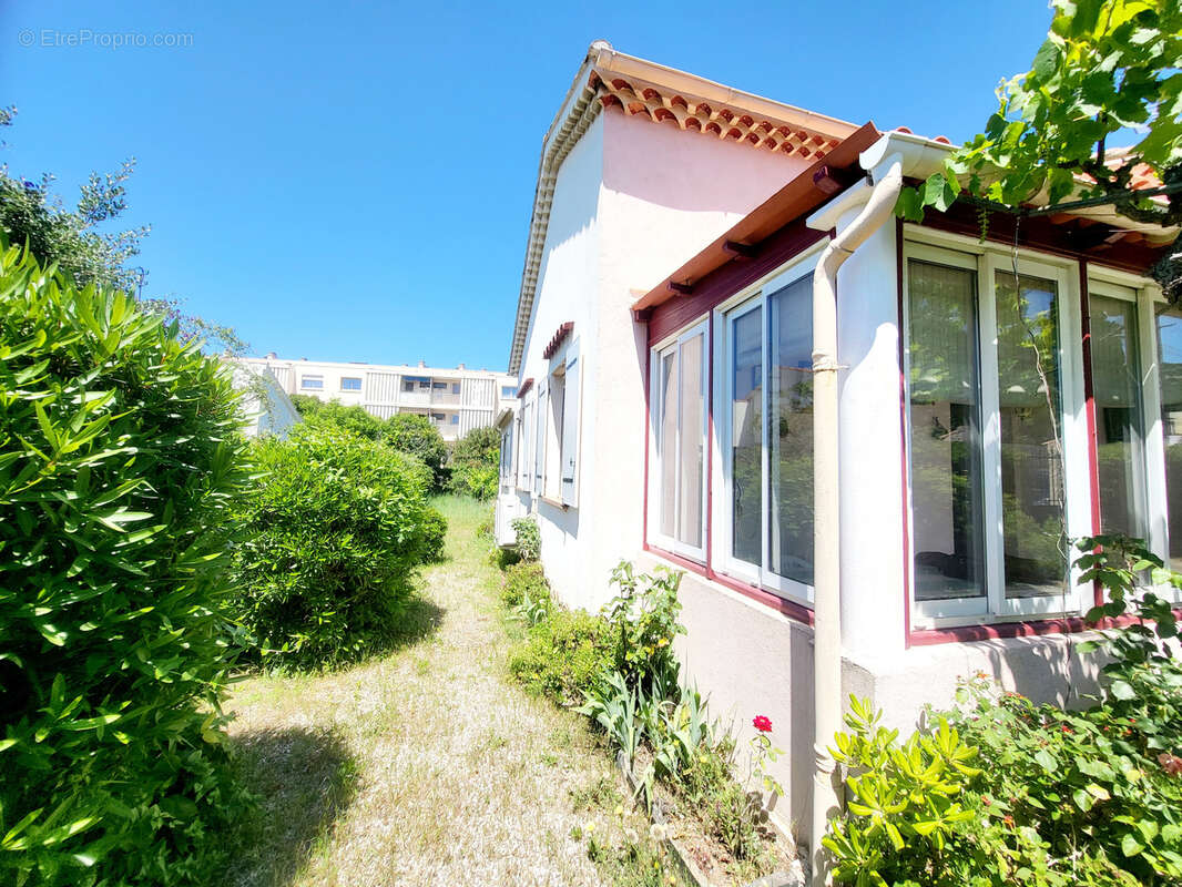 Maison à SIX-FOURS-LES-PLAGES