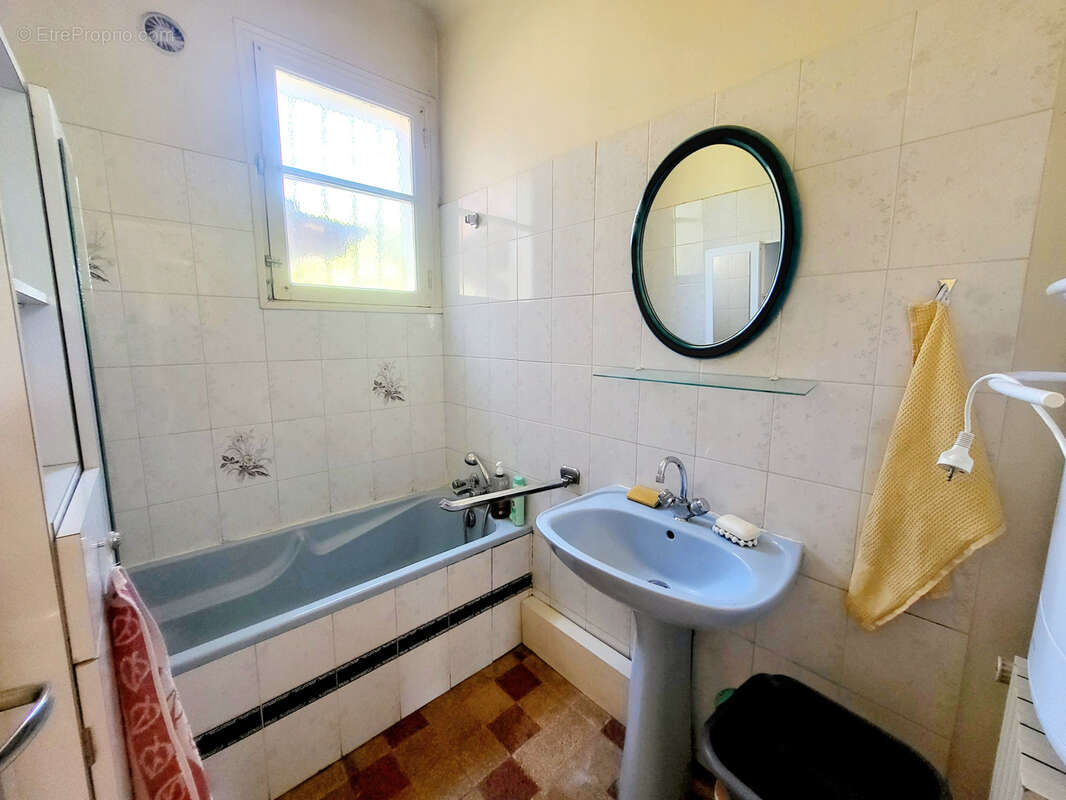 Maison à SIX-FOURS-LES-PLAGES