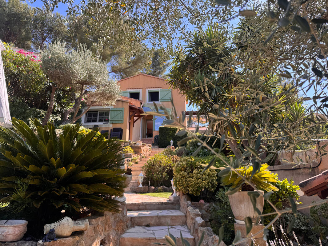 Maison à SANARY-SUR-MER